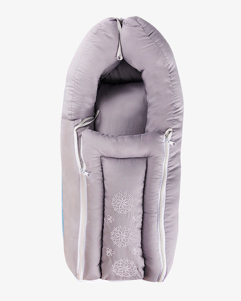 Elegant Smockers LK | Baby Carry Quilt β Dandelion Theme (Grey) | Sri Lanka