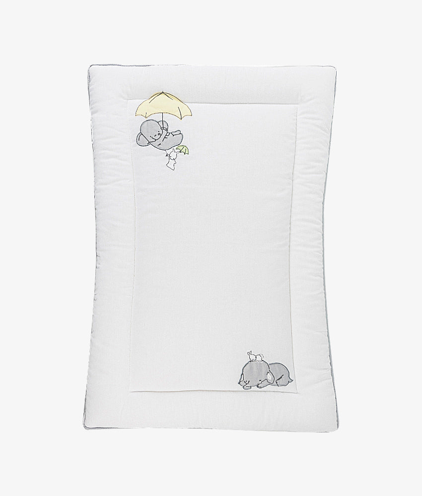 Elegant Smockers LK | Baby Hand Quilt – Circus Theme | Sri Lanka