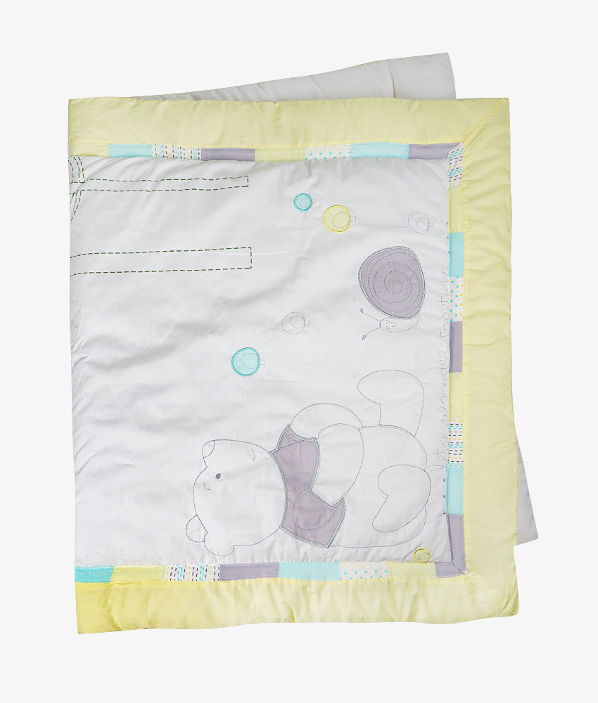 Elegant Smockers LK | Baby Comforter Quilt – Pooh and Friends Theme | Sri Lanka
