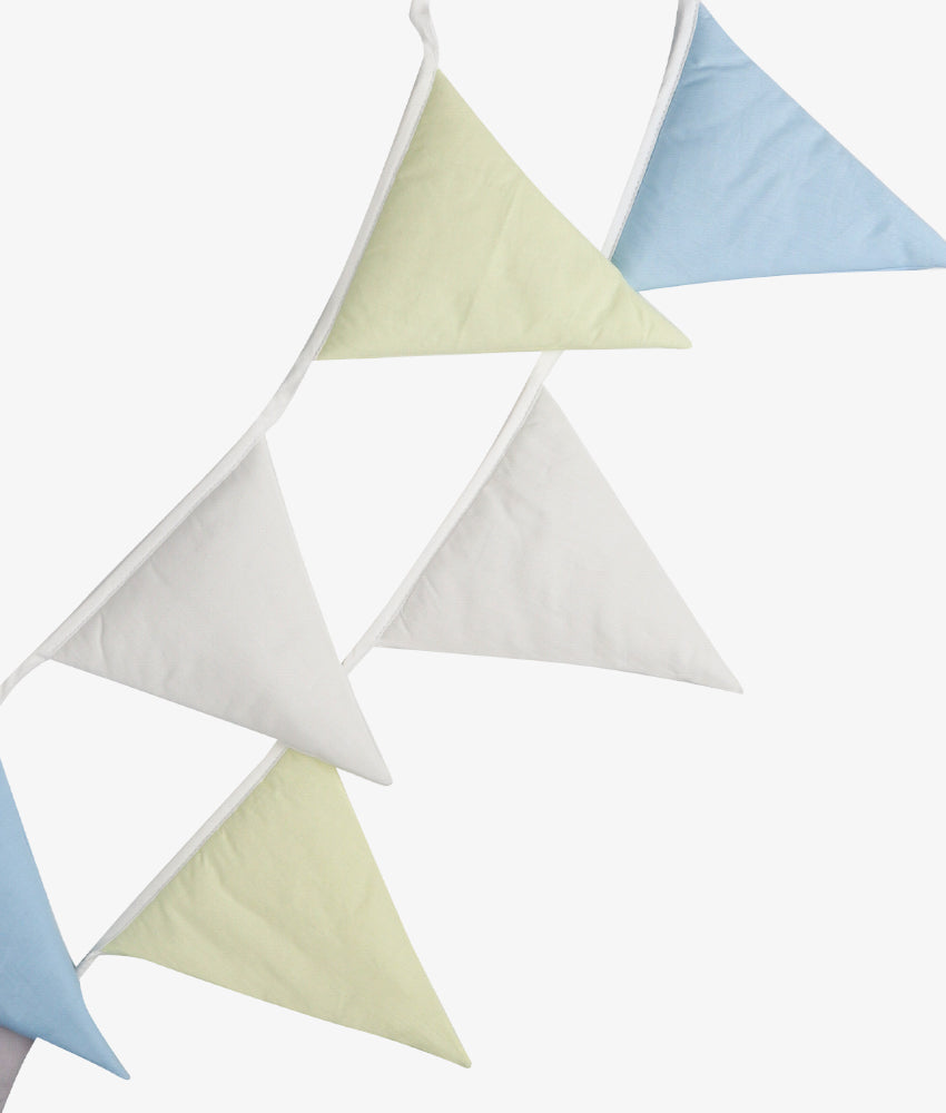 Elegant Smockers LK | Baby Nursery Bunting - Up, Up & Away Theme | Sri Lanka