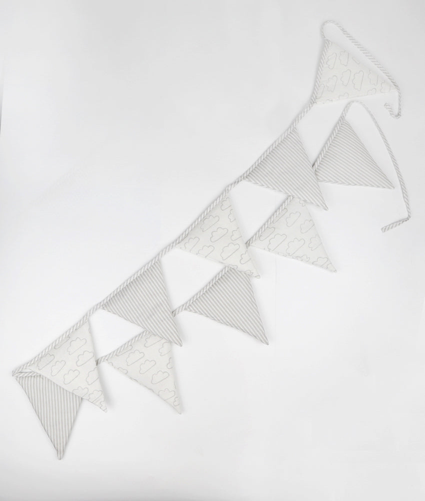 Elegant Smockers LK | Baby Nursery Bunting - Cloudy Theme | Sri Lanka