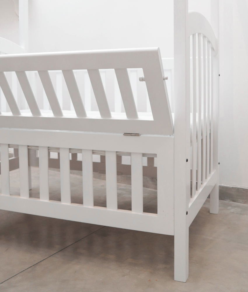 Elegant Smockers LK | Elegant 4-Poster Cot (Pre-order) | Sri Lanka