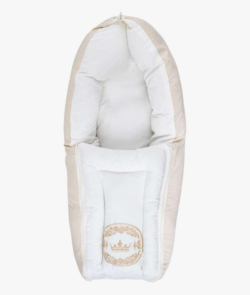 Elegant Smockers LK | Baby Carry Quilt – Regal Theme | Sri Lanka