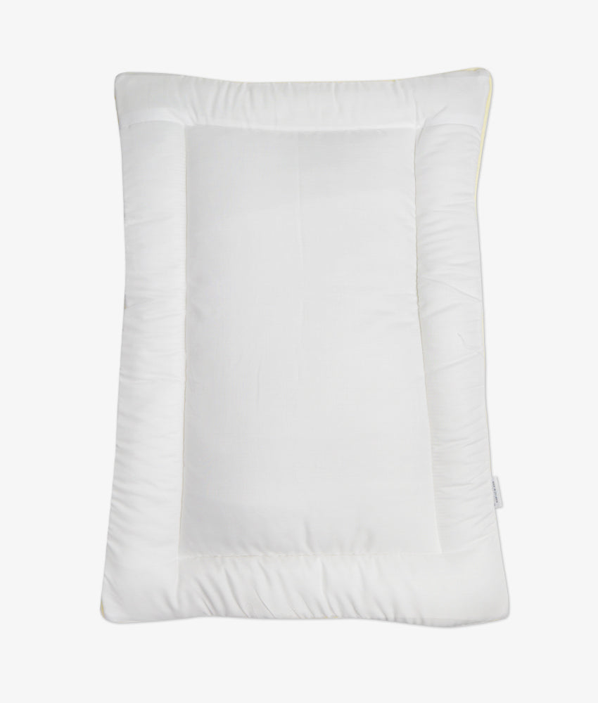 Elegant Smockers LK | Baby Hand Quilt – Pooh and Friends Theme | Sri Lanka