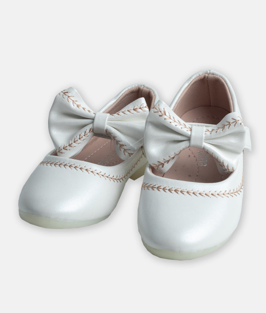 Elegant Smockers LK | Mary Jane Girl Shoes - Creamy White  Bow | Sri Lanka 