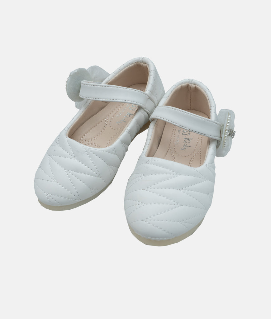 Elegant Smockers LK | Quilted Round Toe Baby Ballerina Shoes - White | Sri Lanka 